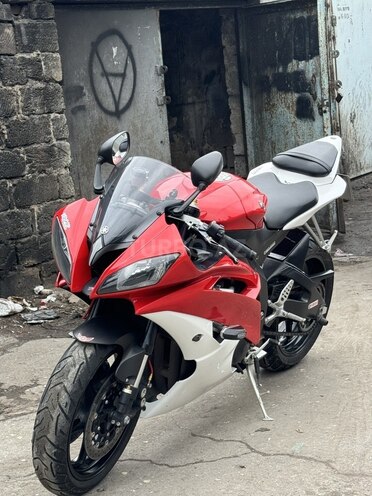 Yamaha YZF-R6-1