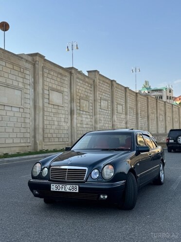 Mercedes E 230 1995, 493,000 km - 2.3 l - Bakı