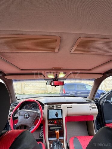 Mercedes E 230 1995, 493,000 km - 2.3 l - Bakı