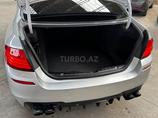 BMW 528 2014, 247,000 km - 2.0 l - Gəncə