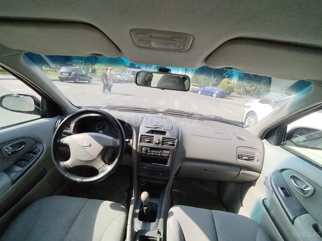 Nissan Maxima-2