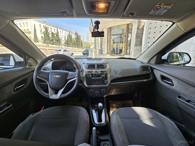 Chevrolet Cobalt-6