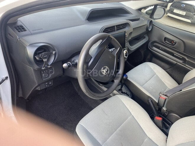 Toyota Aqua 2019, 14,400 km - 1.5 л - Bakı