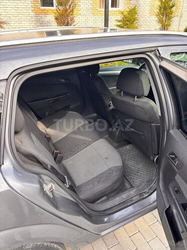 Opel Astra 2005, 290,000 km - 1.3 l - Şəki