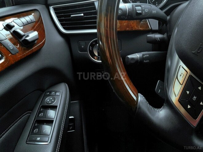 Mercedes ML 350 4MATIC 2014, 190,000 km - 3.0 л - Bakı