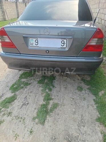 Mercedes C 180 1995, 101,111 km - 1.8 л - Sabirabad