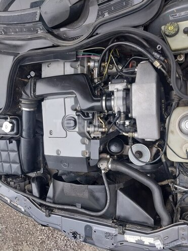 Mercedes C 180 1995, 101,111 km - 1.8 л - Sabirabad