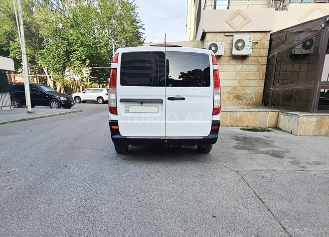 Mercedes Vito 111 2009, 314,000 km - 2.2 l - Bakı