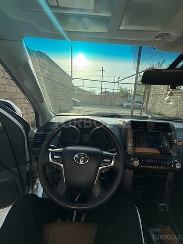 Toyota Land Cruiser Prado 2012, 220,000 km - 2.7 л - Bakı