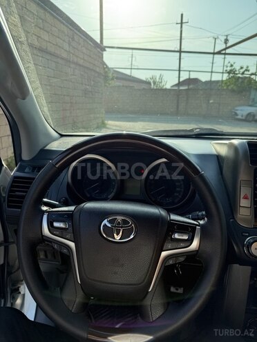 Toyota Land Cruiser Prado 2012, 220,000 km - 2.7 л - Bakı