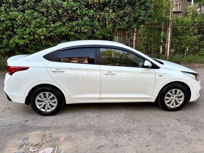 Hyundai Accent 2018, 87,000 km - 1.6 l - Bakı