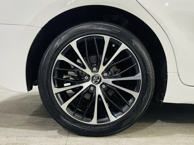 Toyota Camry-17