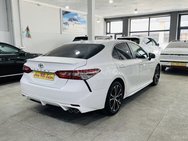 Toyota Camry-4