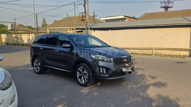 Kia Sorento-4