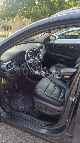 Kia Sorento-6