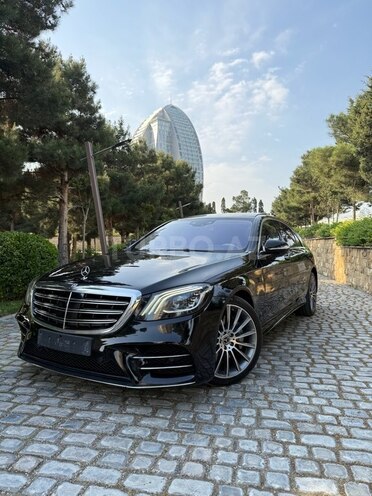 Mercedes S 560 4MATIC 2018, 140,000 km - 4.0 l - Bakı