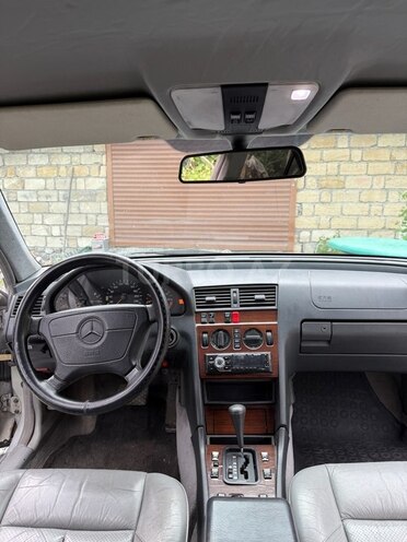 Mercedes C 280 1994, 227,567 km - 2.8 l - Şəki