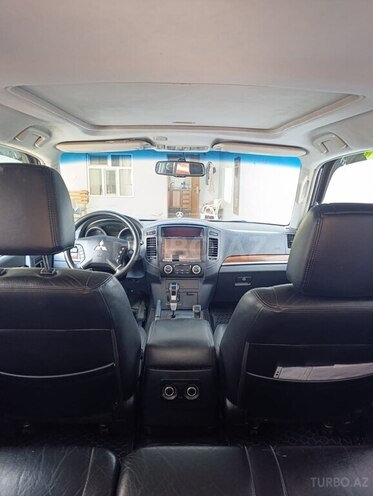 Mitsubishi Pajero 2007, 227,000 km - 3.0 l - Bakı