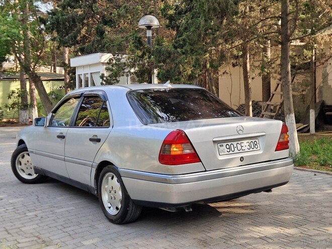 Mercedes C 180 1996, 235,782 km - 1.8 л - Sumqayıt