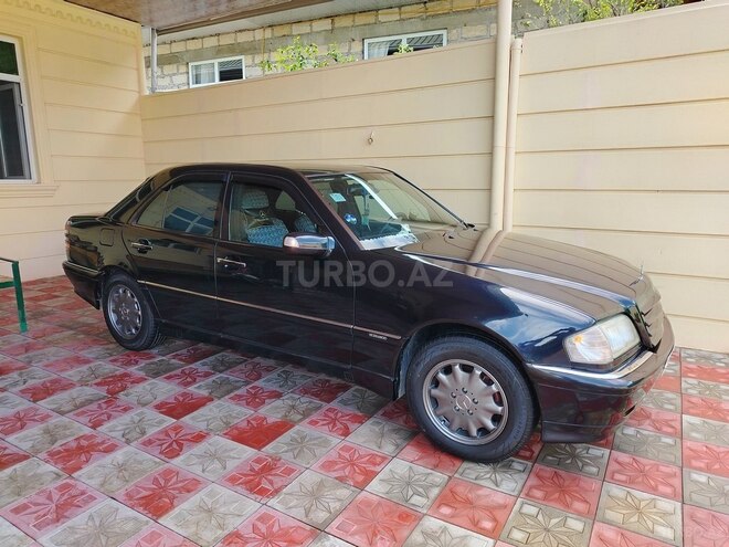 Mercedes C 220 1995, 366,515 km - 2.2 л - Bərdə