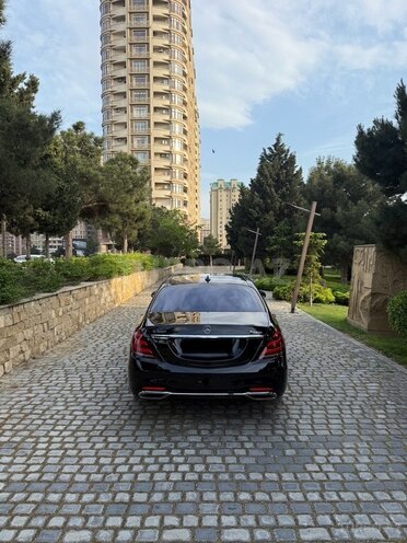 Mercedes S 560 4MATIC 2018, 140,000 km - 4.0 l - Bakı