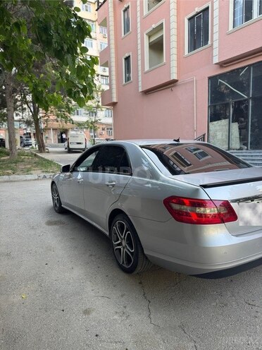 Mercedes E 220 2009, 389,000 km - 2.1 л - Bakı