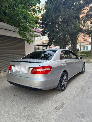 Mercedes E 220 2009, 389,000 km - 2.1 л - Bakı
