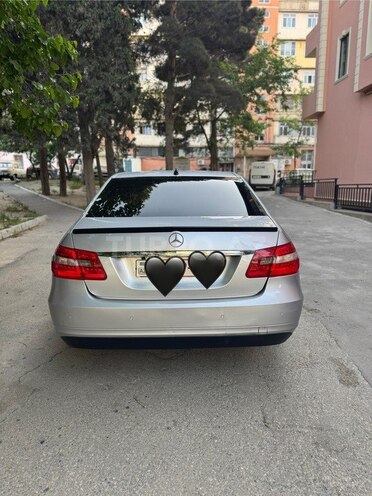 Mercedes E 220 2009, 389,000 km - 2.1 л - Bakı