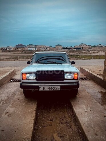 LADA (VAZ) 2107 2004, 63,408 km - 1.5 l - Salyan