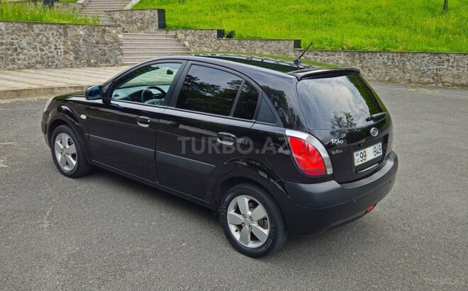 Kia Rio 2007, 202,000 km - 1.4 l - Şəki
