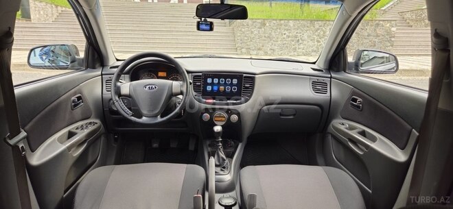Kia Rio 2007, 202,000 km - 1.4 l - Şəki