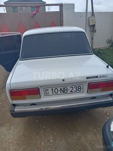 LADA (VAZ) 2107 2004, 63,408 km - 1.5 l - Salyan
