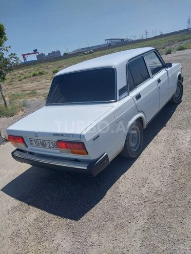 LADA (VAZ) 2107 2004, 63,408 km - 1.5 l - Salyan