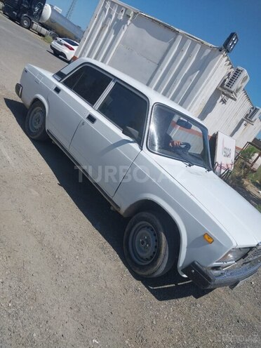LADA (VAZ) 2107 2004, 63,408 km - 1.5 l - Salyan