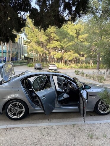 BMW 525 2004, 482,803 km - 2.5 l - Sumqayıt