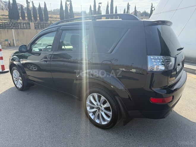 Mitsubishi Outlander 2008, 157,000 km - 3.0 l - Bakı