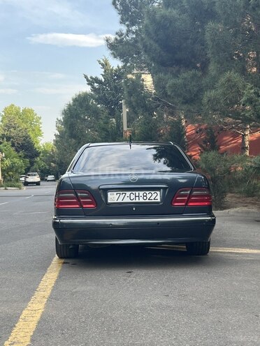 Mercedes E 200 1999, 400,000 km - 2.0 l - Bakı