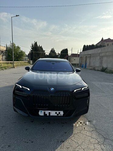 BMW i7 2023, 8,300 km - 0.0 l - Bakı