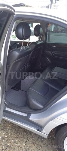 Mercedes C 240 2001, 254,000 km - 2.4 l - Bakı
