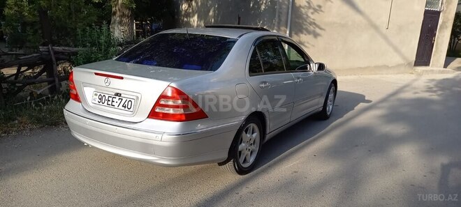 Mercedes C 240 2001, 254,000 km - 2.4 l - Bakı