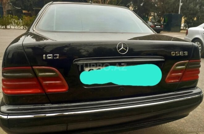 Mercedes E 320 2000, 455,000 km - 3.2 л - Bakı