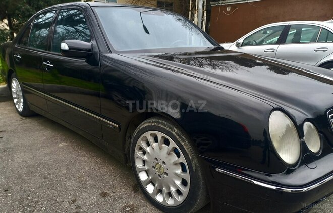Mercedes E 320 2000, 455,000 km - 3.2 л - Bakı