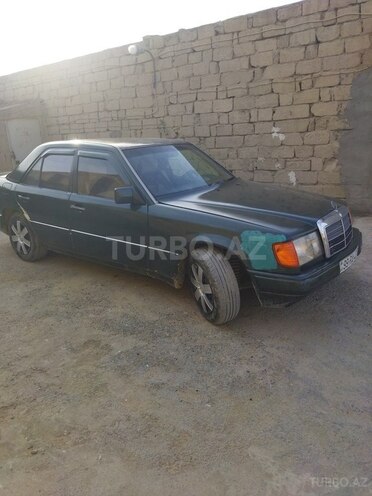 Mercedes E 200 1993, 157,000 km - 2.0 l - Bakı