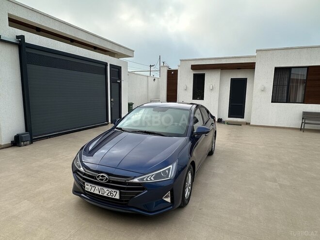 Hyundai Avante 2018, 77,300 km - 1.6 л - Bakı
