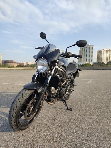 Suzuki SV 650-2