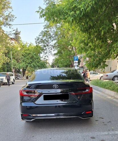 Toyota Camry-2