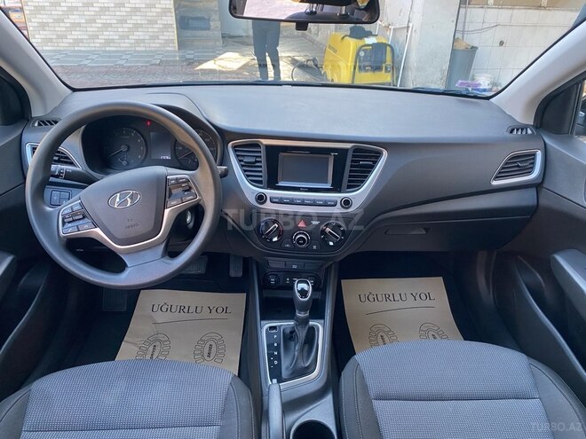 Hyundai Accent 2021, 41,843 km - 1.6 л - Bakı