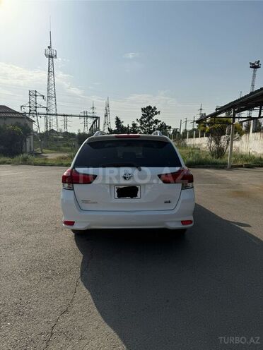 Toyota Corolla Fielder 2017, 16,000 km - 1.5 л - Bakı