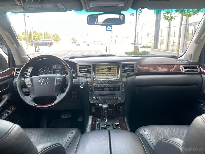 Lexus LX 570 2010, 192,000 km - 5.7 l - Bakı