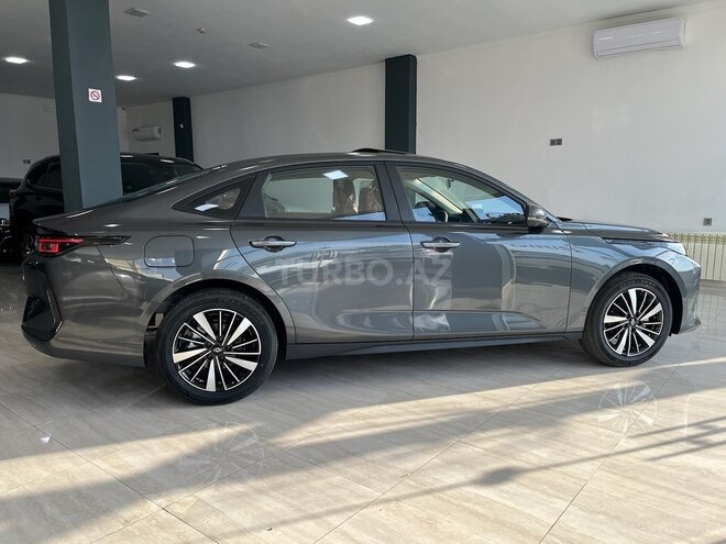 Changan Qiyuan A05 2025, 0 km - 1.5 л - Bakı